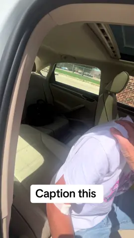 Wisdom teeth removal! Glad i didn’t miss this! #momlife #mompreneur #wisdomteeth #sahm #wisomteethremoval 