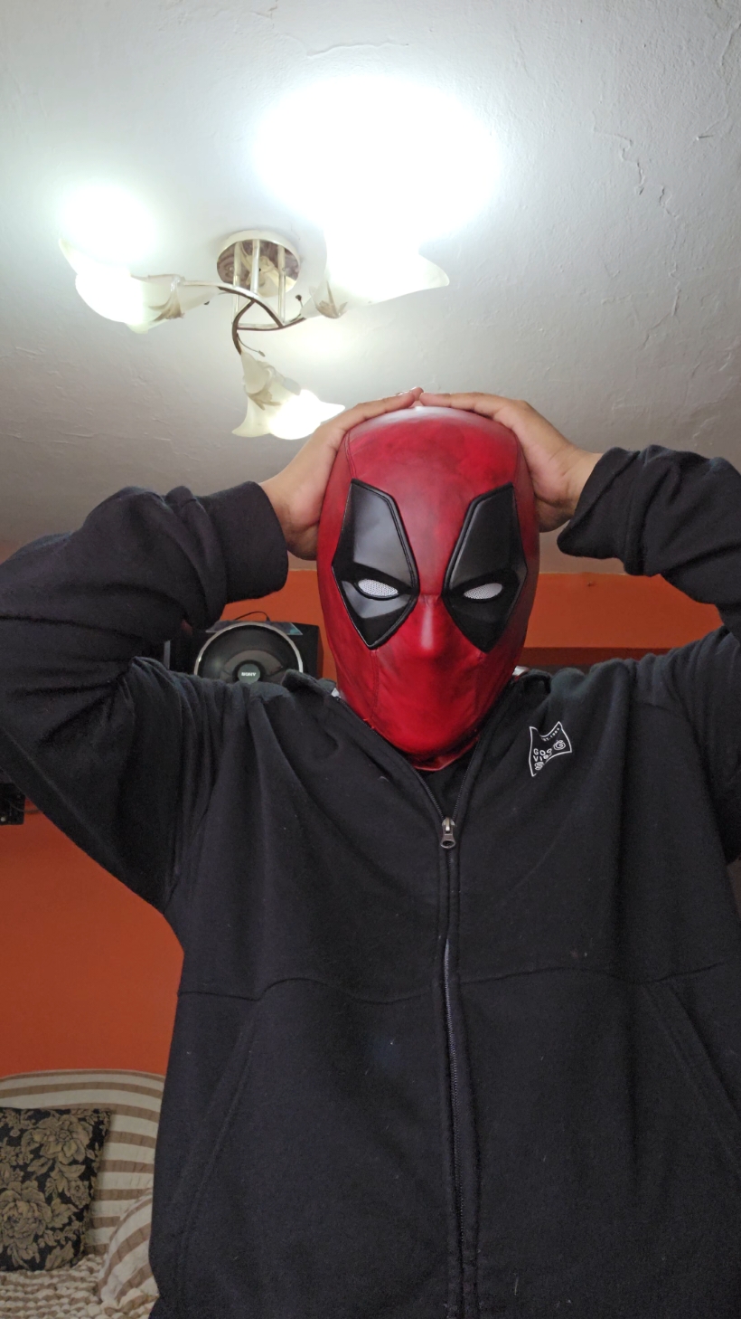 Máscara Deadpool de cuerina Precio: 269 Adelanta: 20 Escríbenos al 938*785*349 por WTSP #DEADPOOL #MASK #3D #MARVEL #mcu 