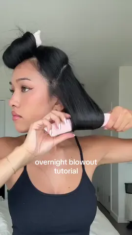 Replying to @jen TUTORIAL💘 i’ll leave a link to the rods!! #overnightblowout #overnightcurls #blowoututorial 