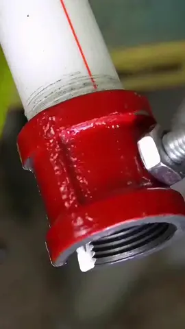 DIY Pipe Threader From Banded Coupling 