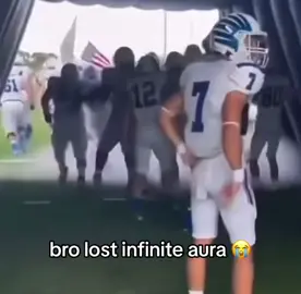 bro 😭😭