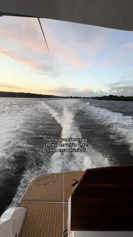 Por do sol e essa tocando🙂‍↕️