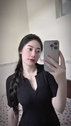 Lòng người như biển cả, ta chỉ là cá chẳng thể bơi hết đại dương…🐬 #sad #xuhuong 