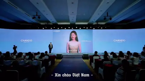 Triệu Lộ Tư xuất hiện trong đoạn video giới thiệu ngắn ở buổi livestream ra mắt thương hiệu CHANDO HIMALAYA tại Việt Nam.Mong tương lai thương hiệu mời Tư về Việt Nam😘#zhaolusi #trieulotu #trieulotu_zhaolusi #zhaolusi_赵露思 #赵露思 #rosyzhao #Ka_Zhaolusi🐰 