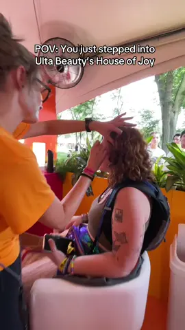 sure, we’re here for the music, but we’re also here for the #vibes. @Ulta Beauty’s House of Joy is here to keep the vibes fresh all weekend ☀️ #joyforward 
