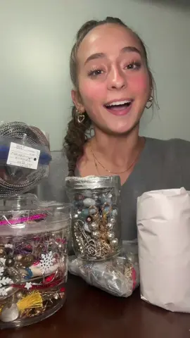 Live love jewelery #mystery #mysterybox #mysterybag #mysteryjewelry #jewelery #gold #silver #bracelet #necklace #unboxing #haul #asmr #jewelerytok #trending #mysteryjewelry