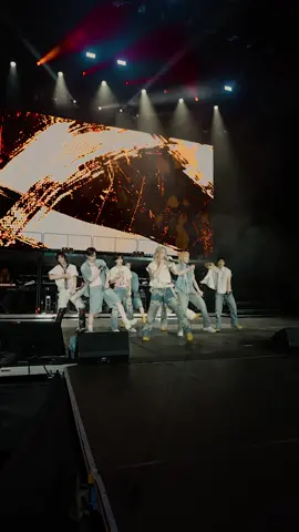 charmers @Stray Kids #lollapalooza #straykids @Respective Collective  #kpop #kpopfyp #straykids #lollapalooza #skz #lolla #straykidslollapalooza 