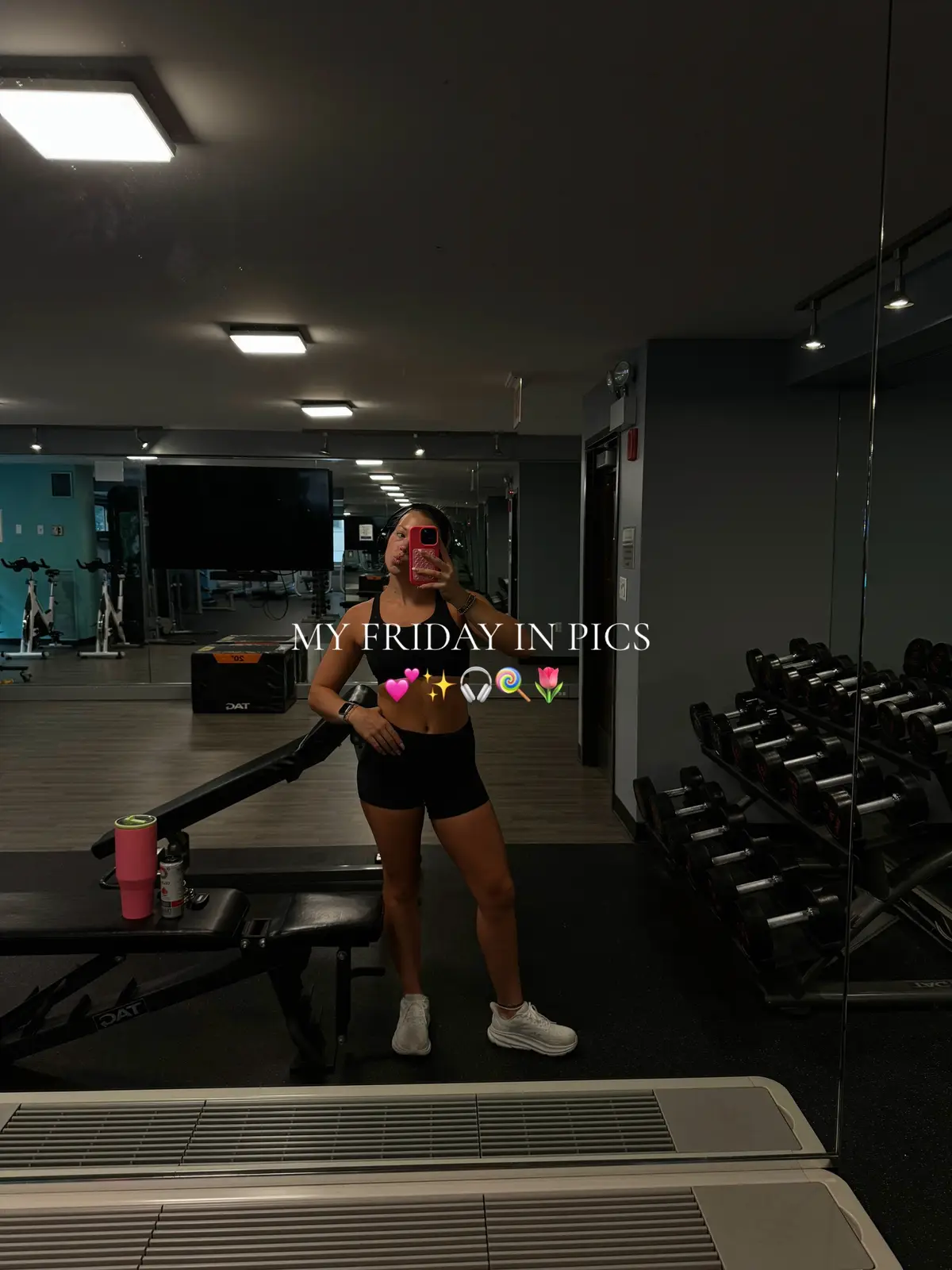 happy friyay 🌷✈️💕✨🍭🎧 my life is complete from sza. i am changed.  #friday #diml #lolllapalooza #pics #fyp #workout #GymTok #Fitness #steps #sza #chicago 