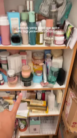 ada yang pake juga? #obattotoljerawat #acnespot #jeratjerawat #YOUAcnePlus 