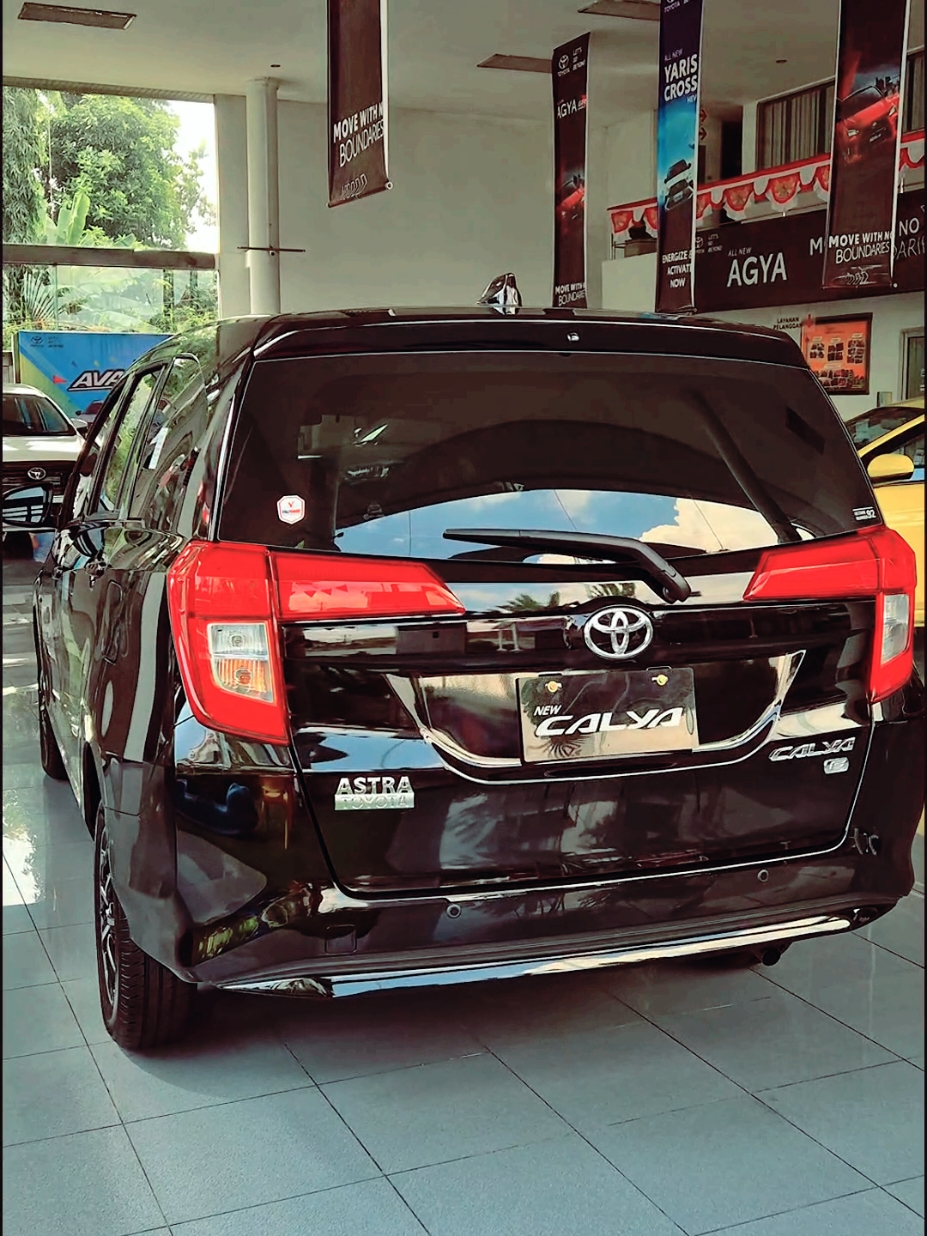 Hadir, Calya 1.2 E mt warna hitam, DP mulai 10 jtaan area diy jateng  #CapCut #calya #toyotacalya #sigra #daihatsusigra #grabcar #gocar #online #umkm #paes #wedding #weddingcar #rias #onlineshopping #produksi #karyawan 