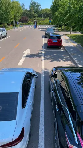 Free parking tutorial, simple and easy to use!#tiktok#howto#cartok#car#automotive #driving #skills #knowledge #fpy #fyp #tips #foryou #carsoftiktok