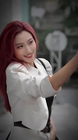 Thỉnh thoảng mình nhập tâm lắm😂 #phoidonu #thutaplamsocial #goiyphoidonu #thoitrangduongpho #thoitrang #fashion #fypシ #xuhuong #trending #OOTD #congvieccuatoi 