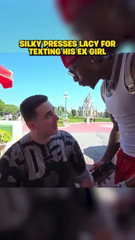 Lacy Texts Silky’s Ex 😭 #lacy #silky #twitch #funny #disney #disneyland #viral #viraltiktok #fyp #trending 