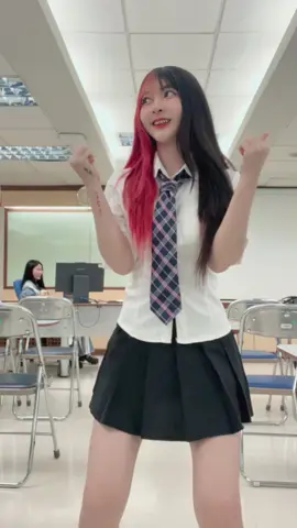 สุดท้ายกับเพลงนี้ล้าาาา