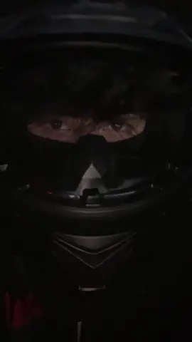eye contact #08 #09 #xyzbca #fakesituation #boy #trending #fluffyhair #boyfriend #masktok #bike #biker #bikertok 