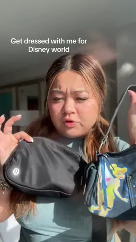 Get dressed with me for disney world🧍🏻‍♀️#getreadywithme #getdressedwithme #disneyworld #outfit #foryou #outfitideas #OOTD 