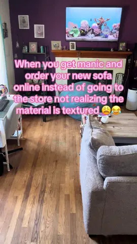 #onlineshopping #purchase #notwhatiexpected #jordans #sofa #couch #furniture #manic #tiktok #fyp 