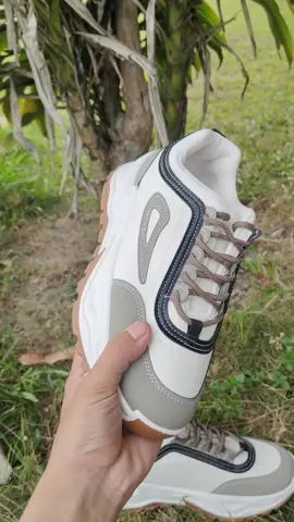 TUTA Shiyeon Sepatu terkini ll w Sneakers Wanita Putih Sport Kasual Cream 604 Karet Shoes Casual