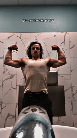 Fresh fit..  like thisss #Foryou #GymTok #iykyk #fitnessmotivation #physique #posing