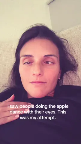 Lmfao the way i am CRACKING UP. my eyes said wtf are you doing. #apple #brat #bratsummer 