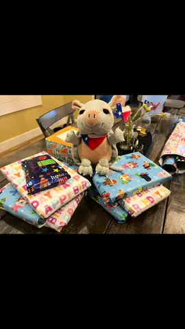 Wowza! Now that’s a book haul! I think I’ll start with the #paultremblay book first because all his books are winners! It’s a tough choice though! #horrorbooks #mysterybooks #twistythrillers #stephengrahamjones #lisaunger #luceyfoley #rileysager #ruthware #paultrembley 