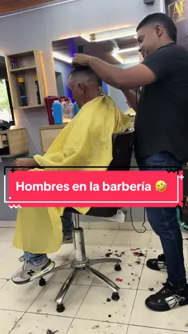 Hombres en la Barberia 🤣🤣#formen #hombres #men #fyp #🇨🇴 