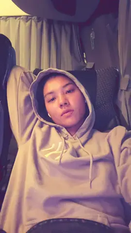 esse moletom é o mais confortavel pra viajar