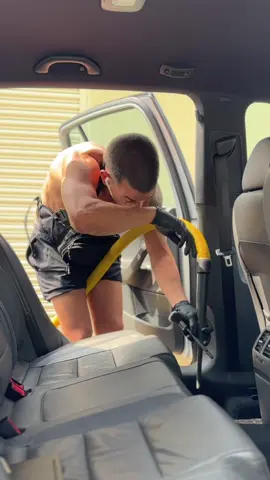 New Uniform 🥵 It is hot out there ☀️🔥🚗 Big up everyone working through challenging times & conditions, It’s not all plain sailing ⛵️  That’s the goal but enjoy the journey ❤️‍🔥  #bling #clean #cleaning #valeting #detailing #detailingcars #satisfying #oddlysatisfying #asmr #satisfyingvideos #deepcleaning #volkswagen #vw #r32 #golf #outside #hot #fire #fresh #Summer #explore #essex #fyp #uk #carcare