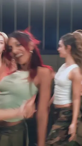 im obsessed w her | #megan #katseye #touch #fancam #newjeans #isafeels 