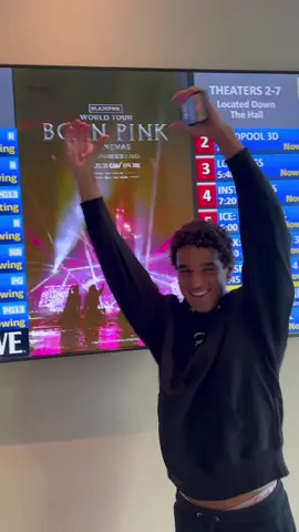 taking my blink boyfriend to the @blackpinkofficial movie @Mark Aoki 