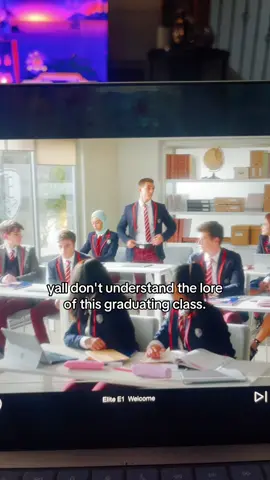 this show is like euphoria on steriods with a spanish twist yall would eat it UPPP if u could get over the dubbing omg  #elite #elitenetflix #eliteseason1 #nadia #guzman #niche #ander #omar #brat