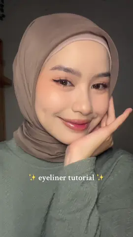 ternyataa pake eyeliner tipe  kaya gini lebih gampang dan gamakan waktu 😫🤏🏻  #Eyeliner 