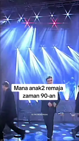 Tak tipu, mmg sis pernah rekod lagu diorang ni daripada radio dengan kaset harga RM 2.50 masa tu. Pastu ulang dengar sebab nak hafal lirik🤣#backstreetboys 