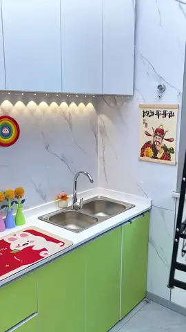 Kệ úp chén bát đĩa có nắp đậy. #keupchendia #keupbattrenbonrua #kebatdiathongminh #giadungtienich 