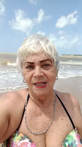 #prai #praia #coroa #coroasnotiktok #idosa #grisalha #coisaunica 