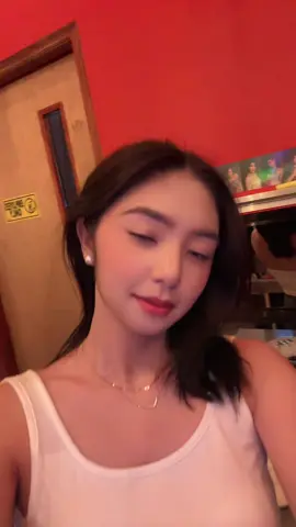 Huwag na balikan HAHAHA😂#tiktok #kainaman #queenay #trending #probinsyanagirl #QueenayInay #reynabatangueña #kalume #fyp #Maligalig #teamkainaman #batangueña 