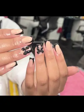 #tiktoksouthafrica🇿🇦 #sandranailsinbraamfontein #braamfonteinnails #fypシ゚viral #nailtech #trending #fypgoviral #viralnails💅😍 #viralvideo #likeeeee #newtrend 