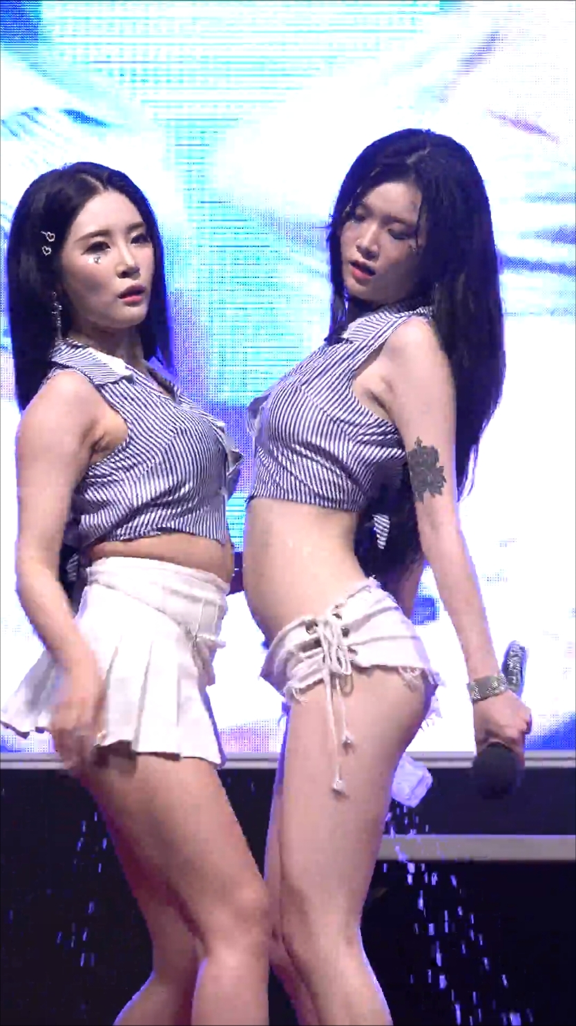 Hayun of Girl Crush #직캠 #걸크러쉬 #세계최강섹시걸그룹 