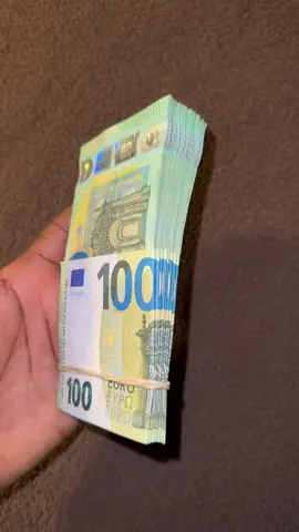 Tout le monde a droit au bonheur 👌 #viral #pourtoi #glücklich #liebe #support #fyp #trend #Love #HumanKindness 