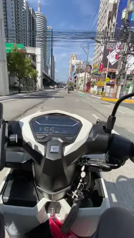 90’s vibes❤️ #fyp #foryoupage #usagi #rides #90s #oldsong #breathe 