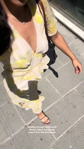 #solotravel #vacationootd #traveltok #florencetravel #italy🇮🇹 