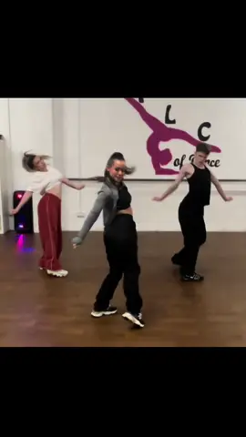 INDI-JAY CAMMISH COMMERCIAL WORKSHOP💖 We had an incredible commercial workshop with the amazing @INDI JAY💃| TEAM FIRST CLASS✈️ 🔥🔥🔥🔥We all loved it so much and can’t wait for the next one‼️‼️ Choreography: @indijayofficial  Dancers: @bevan henry @meeka @indijayofficial  Music: Angel Of My Dreams - @JADE  🩷🤍🩷🤍🩷🤍 #tlcofdance #commercialdance #commercialworkshop #dance #workshops #angelofmydreams #foryoupage #foryou #fyp 