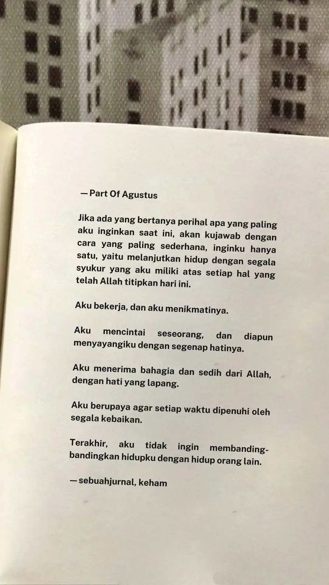 Sebuah impian kecil, yang ingin terus diusahakan ✨ #katakatabijak #katakatamotivasi #motivasidirisendiri #motivasihijrah #sadvibes #galauquotes #galaubrutal 