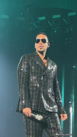 Okayyyyy 😩😩😩#aventura #romeosantos #aventuracerrandociclos #conciertodeaventura #hidalgotx #paynearena #laboda #yomeopongo 