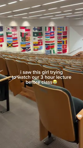 had to put her on🤝 (Link in bio) #finals #school #studygram #studytok #answersai #ai #studynotes #studyhack #lecture #professor #Summer #summerclass 