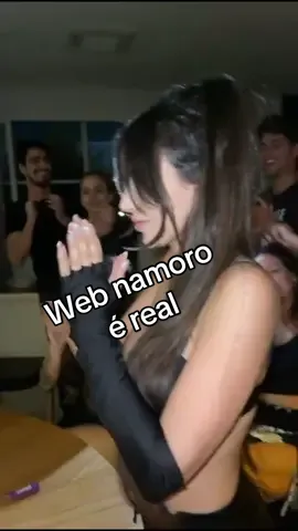 A culpa é do Elon Musk que não inventa o teleporte 😂 #webnamoro 🗣️