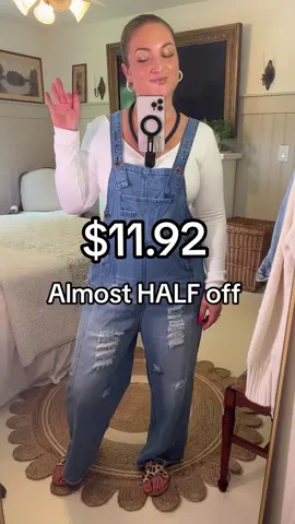 This hands free, Phone Neck Hanging mount is $11.29 right NOW!! If you’re a content creator and dont have one of these, youre missing out !! Grab it now while its almost half off! #content #contentcreator #creator #musthaves 