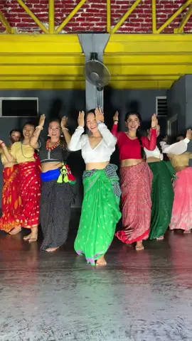 Lajai lagyo here bhuitira DC:@princekhan_officials #trending #viral #dance #video #dancer #dancelover #foryou #fpy #goviral #trend #danceclass #kadaghari #Love #tiktoknepal #tiktoker #nepaliuser #foryoupage #fpyシ #keepsupporting #kasmirepachhyaurinewsong 