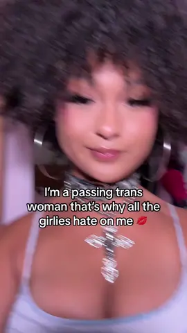 I’ll always be open about my identity even if how I look makes people mad 😘 ib: @☆|𝐚𝐲𝐞𝐬𝐡𝐚|☆ 