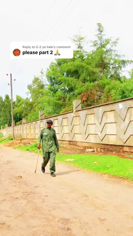 Replying to @G-2 ye bale  @Bayu #foryoupage #funnyvideo #prank #viralvideo #pyf #ethiopian_tik_tok🇪🇹🇪🇹🇪🇹🇪🇹 #viral #bayu 